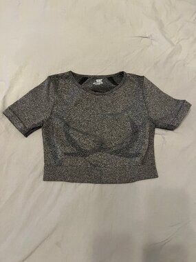 SHEIN Crop Top